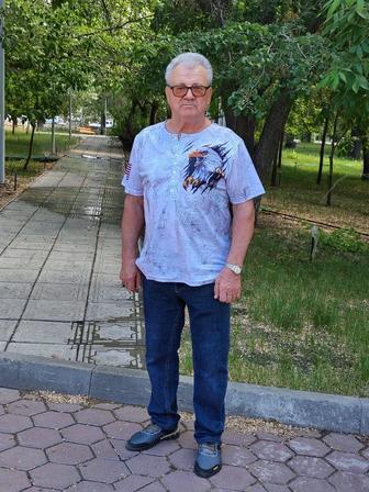 Охранник,работа по г. Семей