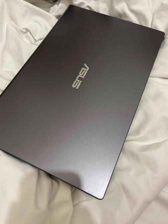 Ноутбук Asus
