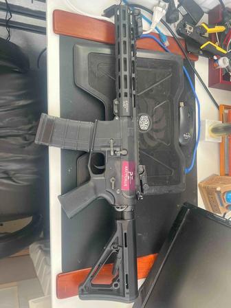 Продаю страйкбольную винтовку Arcturus AR15