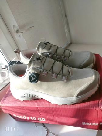 Кроссовки humto