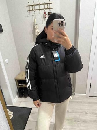 Продам Куртку Адидас