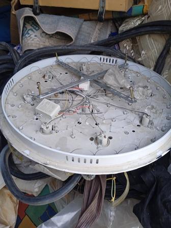 Люстра потолочная