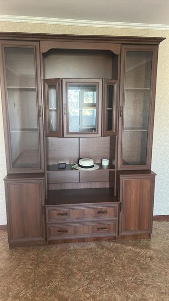 Продам горьку в гостиную