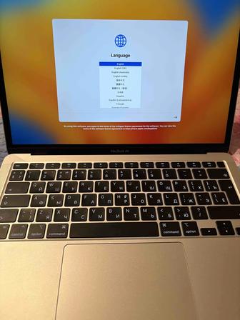 Macbook air 13 M1 8/256