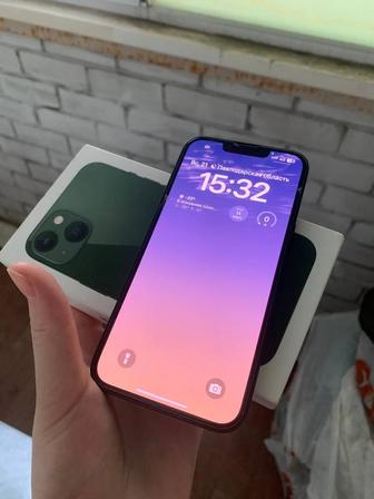 Продам айфон 13