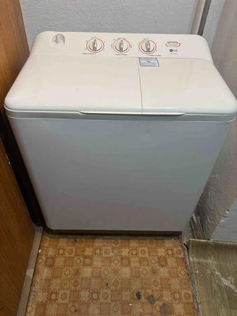 Продам стиральную машинку