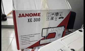 Продам швейную машину Janome