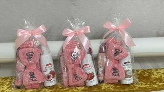 Новогодние подарочные наборы