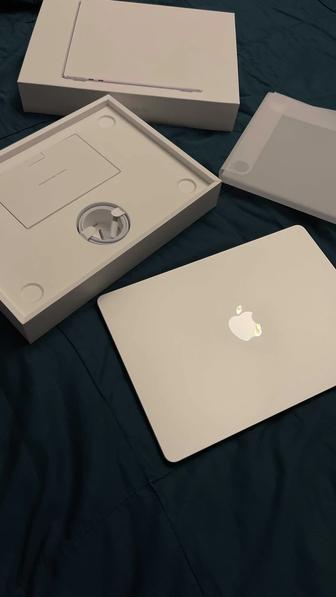 MacBook Air 13.6 M2