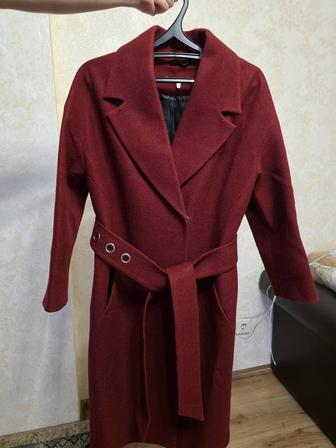 Продаю стильное пальто