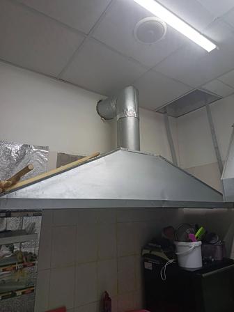 Продам промышленную вытяжку