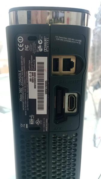 Продам игровую приставку xb 360