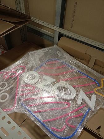 Продам неоновую вывеску