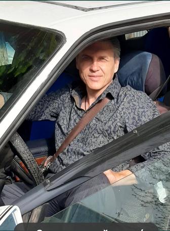 Инструктор по вождению