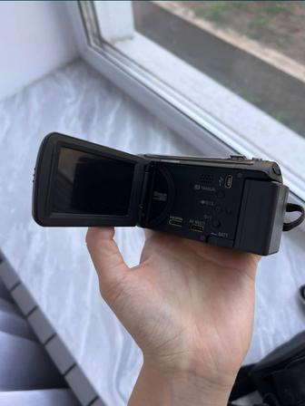 Продам видеокамеру