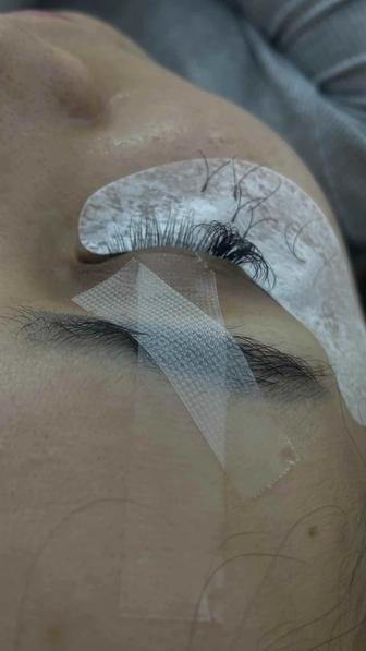 Наращивание ресниц