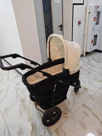 Продам детскую коляску