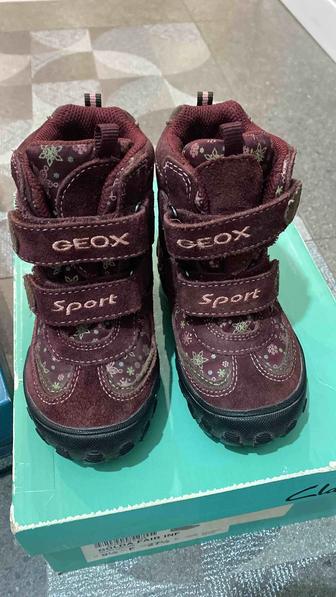 Продам ботинки зимнее Geox в идеальном состоянии