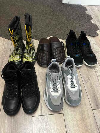 Кроссовки б/у