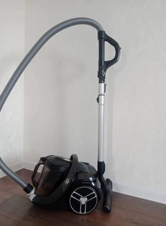 Пылесос Tefal Silence Force Cyclonic.