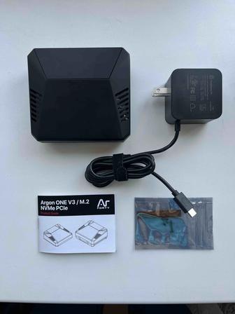 Raspberry pi 5 8gb с корпусом для ssdи адаптером
