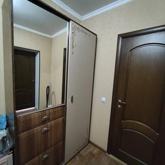 Шкаф в прихожую