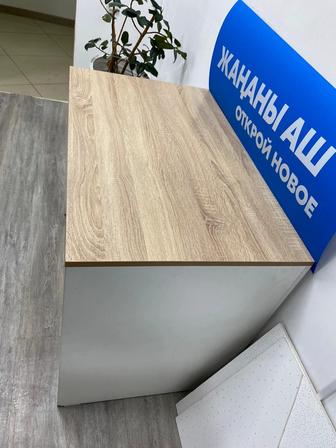 Продам стол