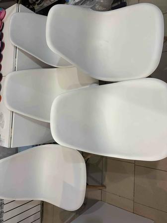 Стулья офисные