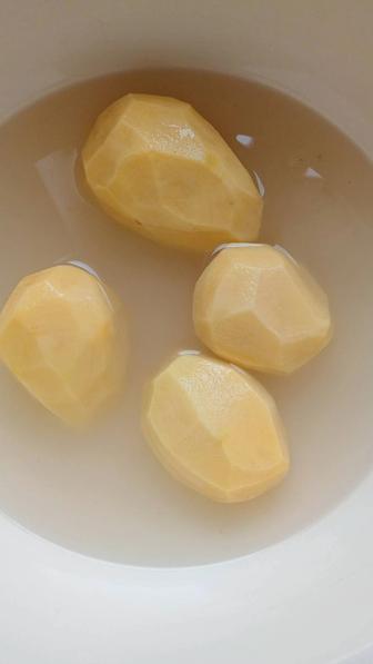 Картофель для еды дачный