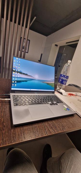 Lenovo Legion 5 16I9 2024