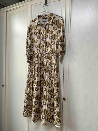 Продам женские платья