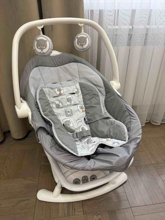 Продам электронную качелю для малышей