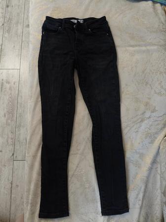 Продам новые джинсы