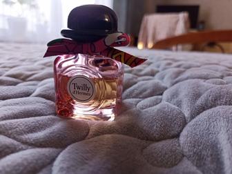 Продам парфюм