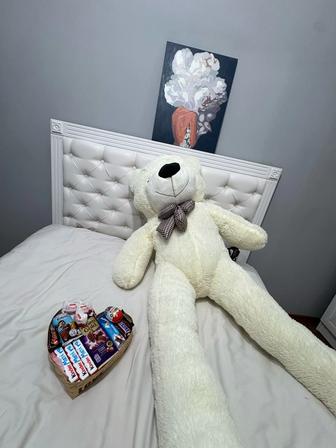 Мишка 180 см примерно новый
