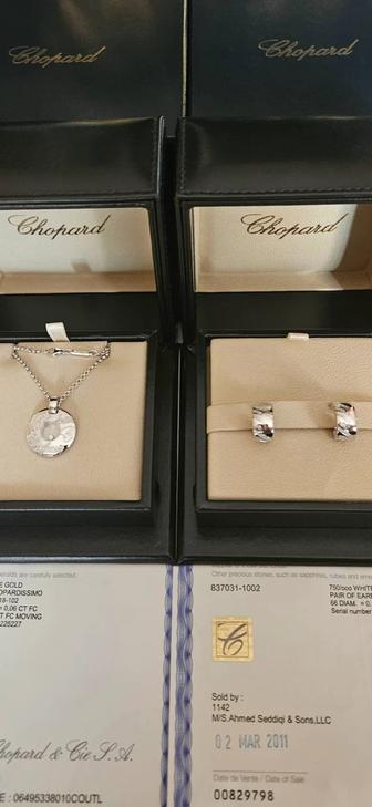 Бренд Chopard оригинал. Золотой набор 750 пробы с бриллиантами.