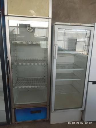 Продам витринный холодильники в рабочем состоянии чистый с доставкой