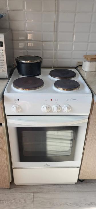 Продам электрическую плиту