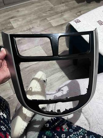 Продаю автомагнитолог