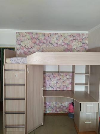 Кровать двухъярусная