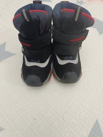 Продам сапоги детские