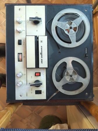 Продам катушечный магнитофон Сатурн -201