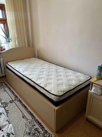 Кровать односпальная