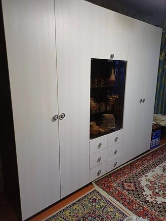 Продам шкаф