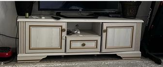 Тумба под телевизор
