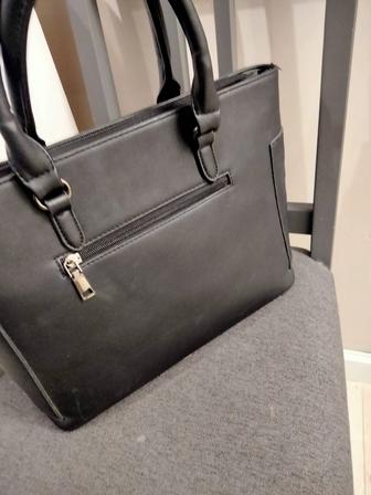 Сумку в идеальном состоянии как новая