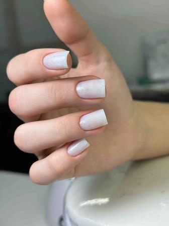 Приглашаем по акции на услуги Маникюр, Педикюра и Наращивание ресниц !