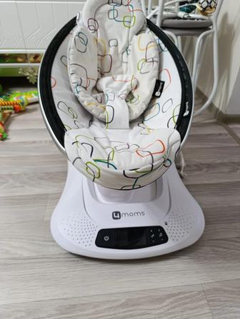 Электрокачели Mamaroo 4moms