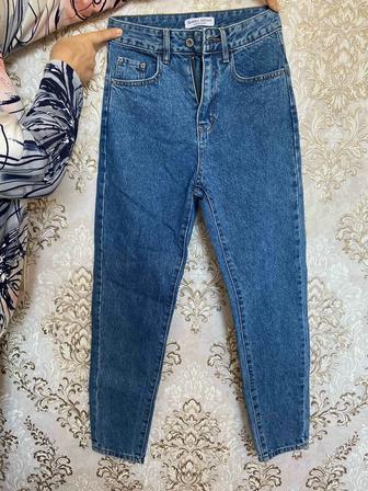 Джинсы женские