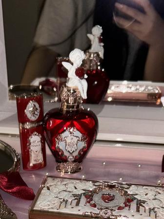 Духи Flower Knows с новой коллекции Strawberry Cupid All-In Gift Set